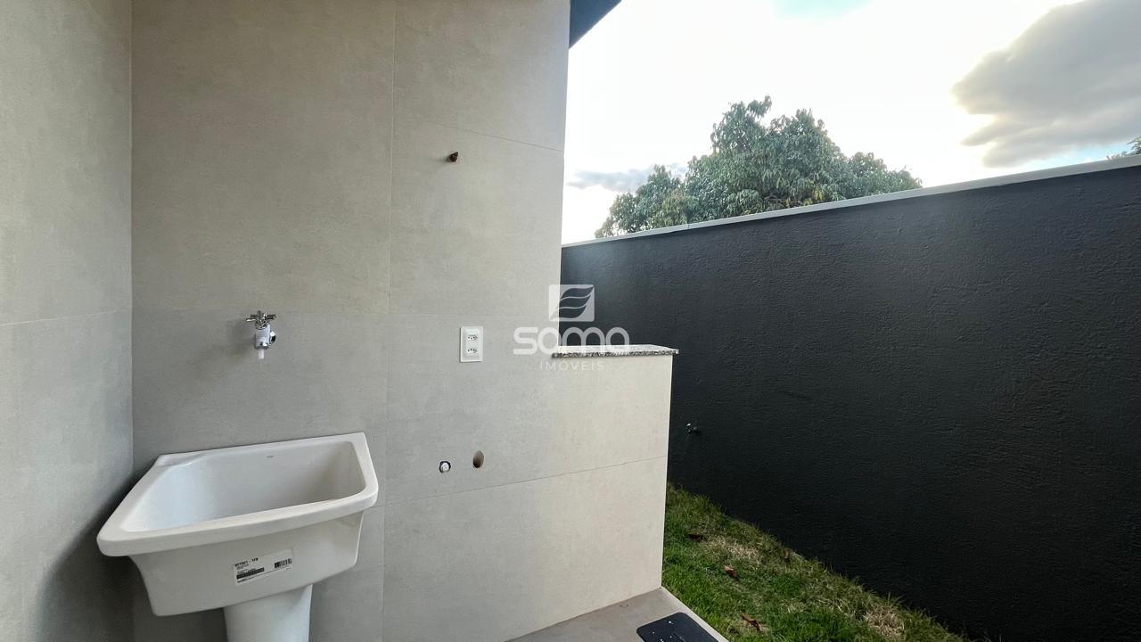 Casa Geminada à venda no Aeronautas: 