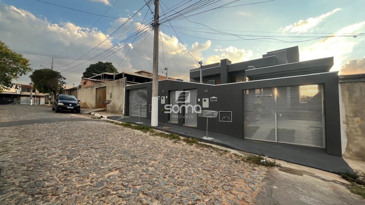 Casa Geminada à venda no Aeronautas: 