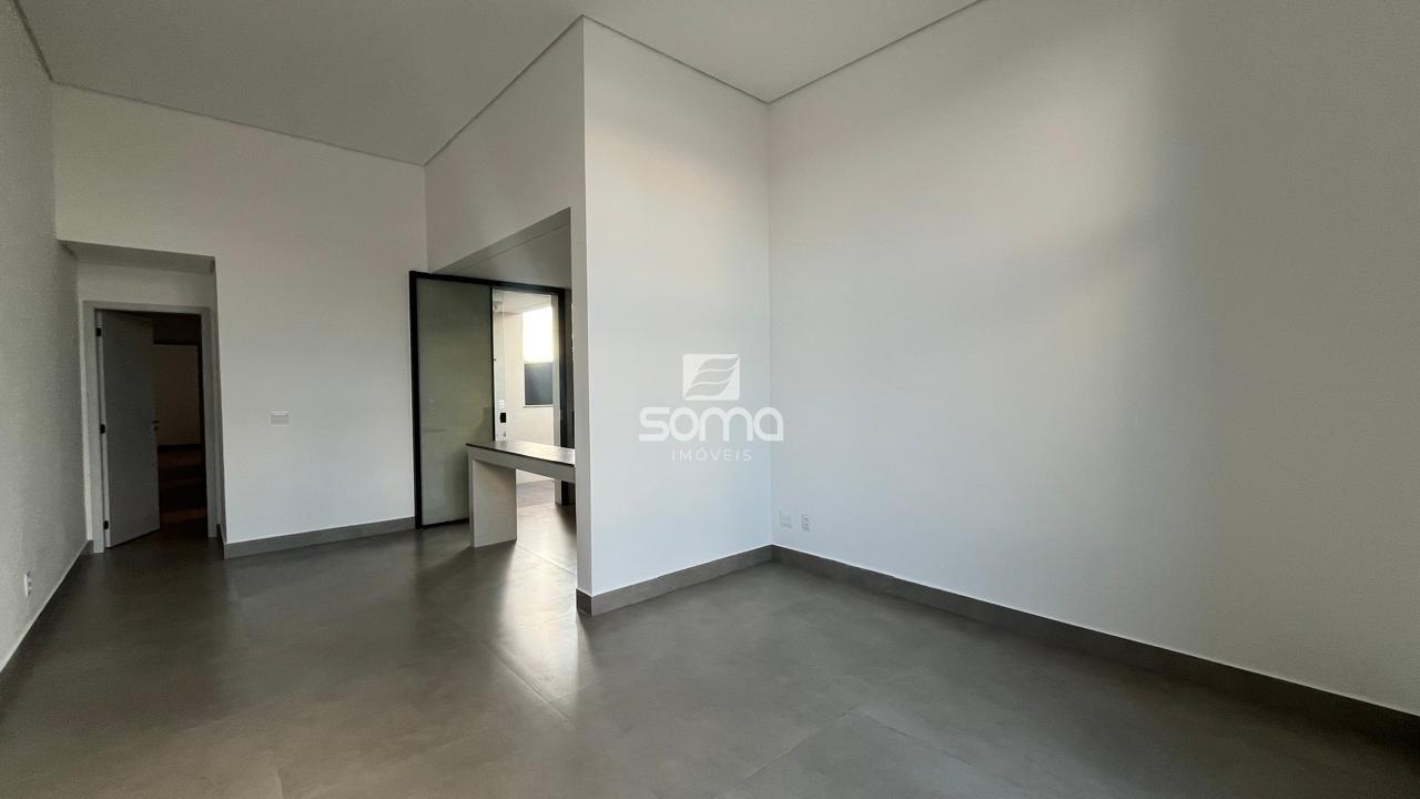 Casa Geminada à venda no Aeronautas: 