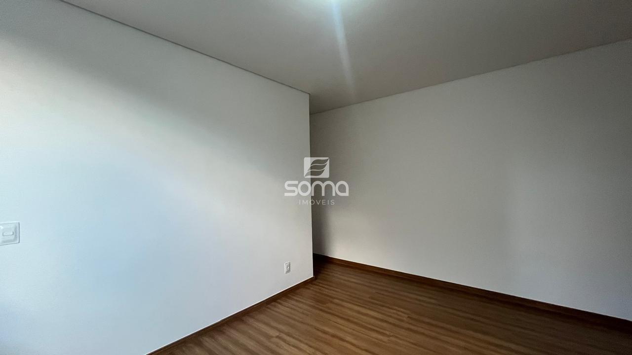 Casa Geminada à venda no Aeronautas: 