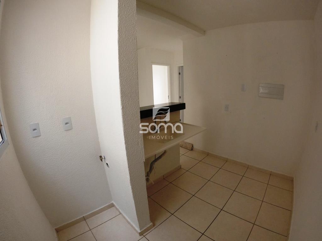 Apartamento para aluguel no Serra Dourada: