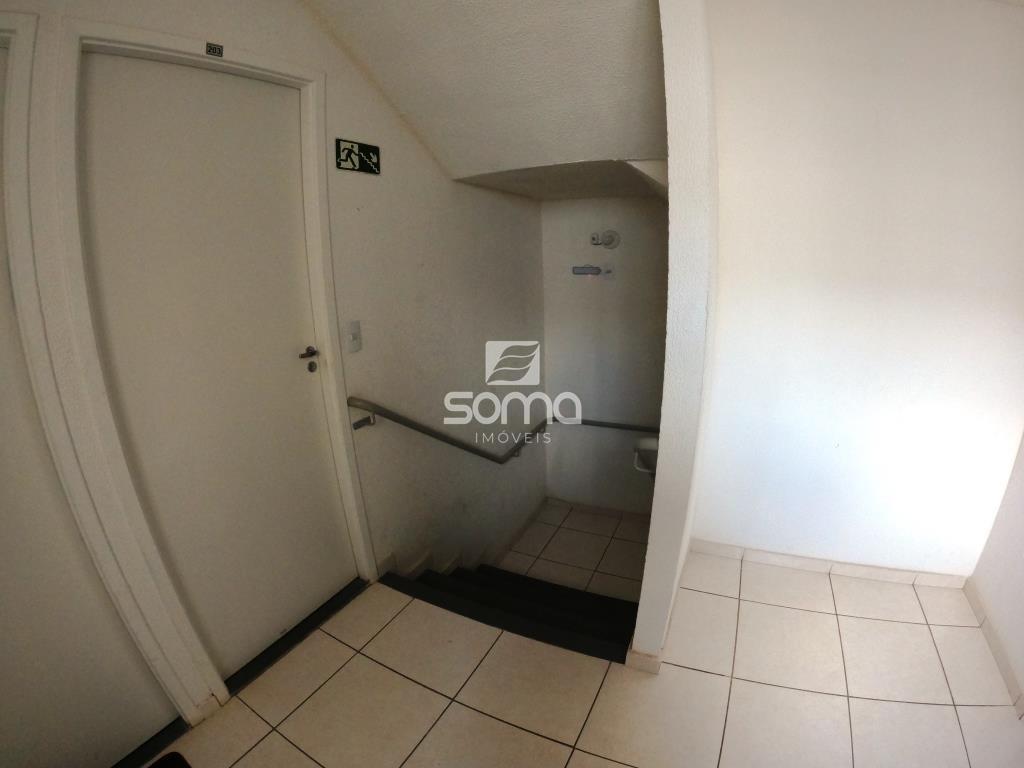 Apartamento para aluguel no Serra Dourada: