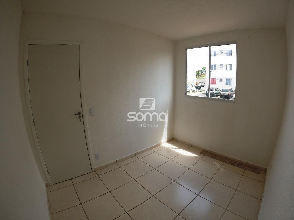 Apartamento para aluguel no Serra Dourada: