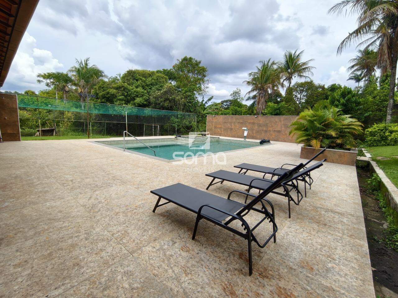Sítio à venda no Jardim Encantado: