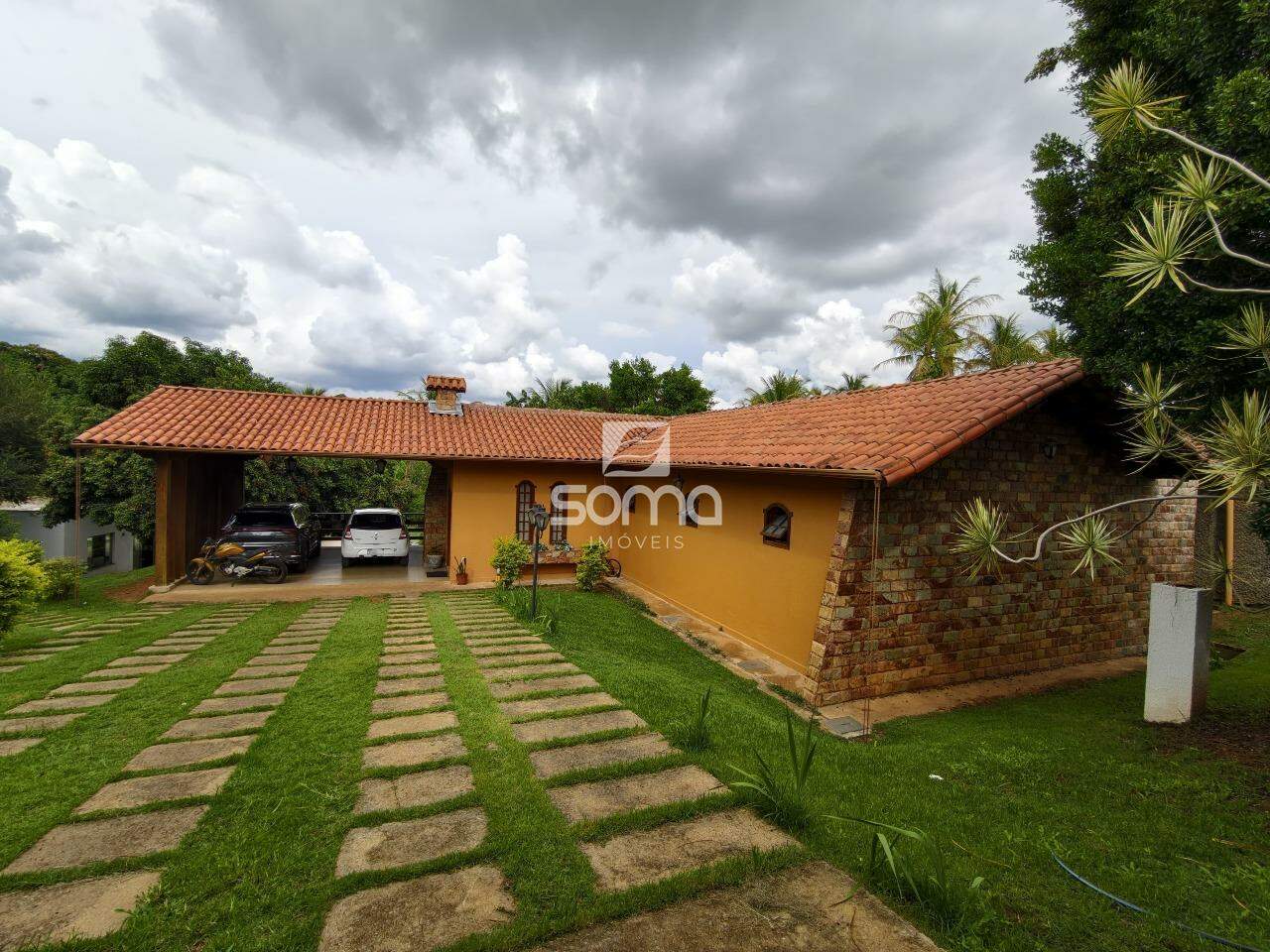 Sítio à venda no Jardim Encantado: