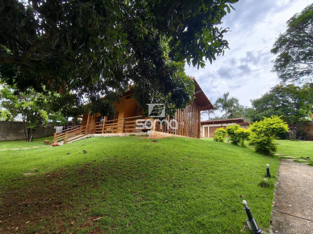 Sítio à venda no Jardim Encantado: