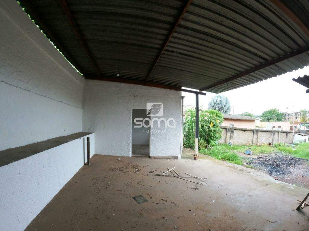 Lote para aluguel no Centro: 