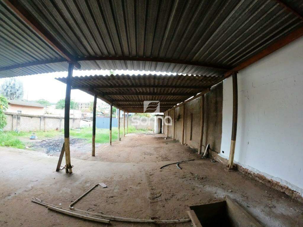 Lote para aluguel no Centro: 
