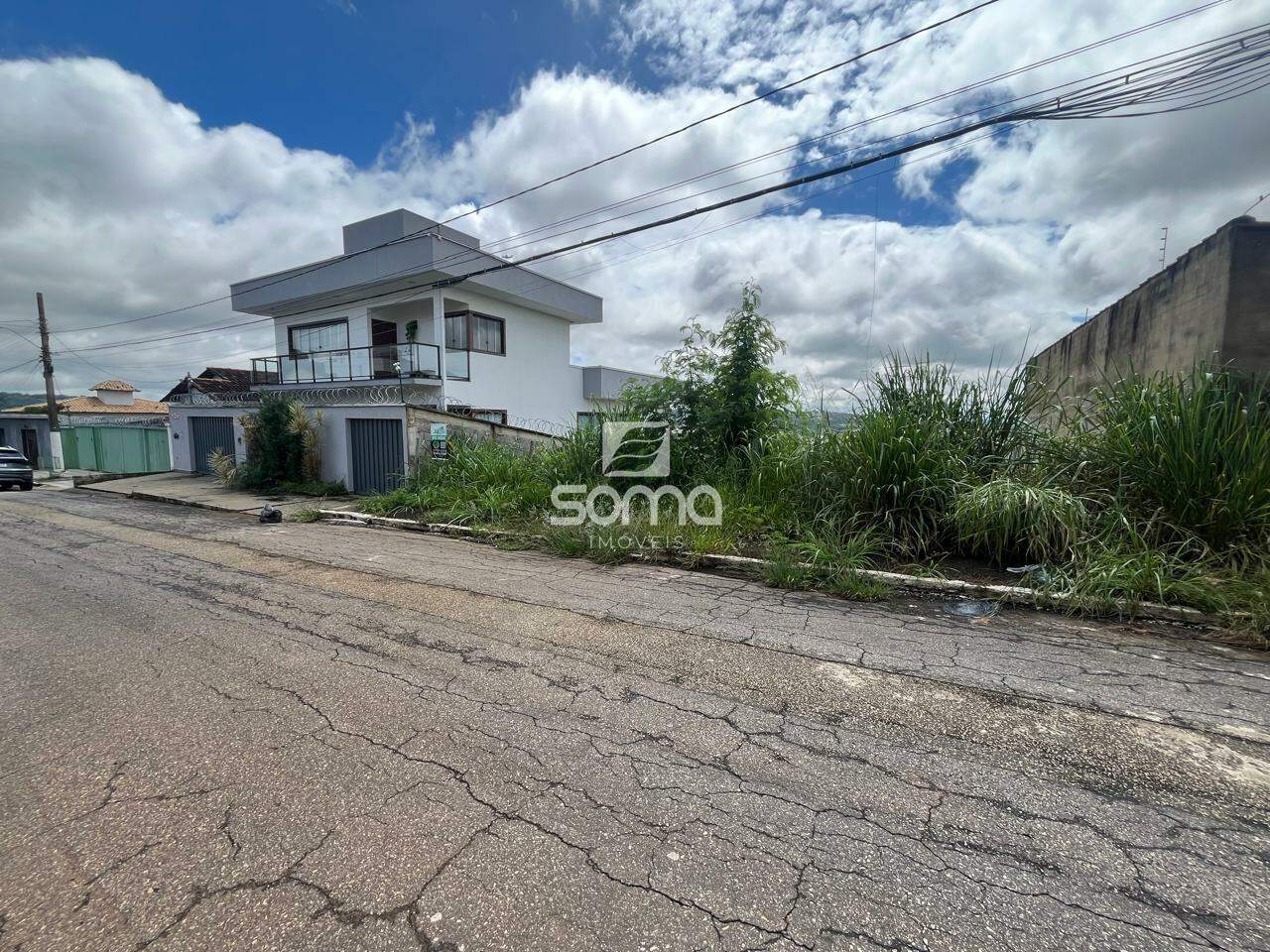 Lote à venda no Jardim Itau: