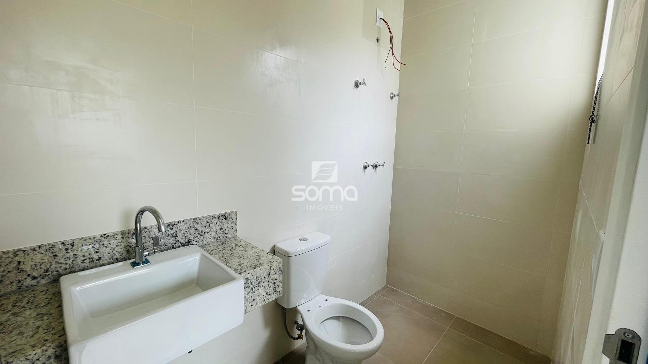 Casa à venda no JARDIM IMPERIAL: 