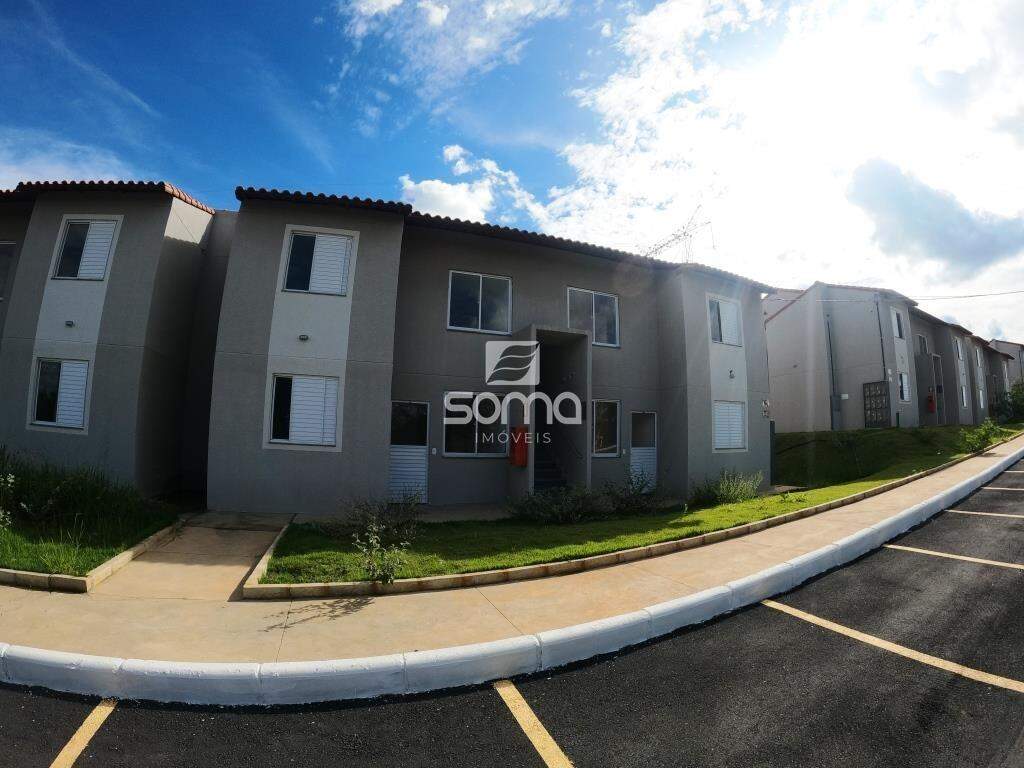 Apartamento para aluguel no Serra Dourada: 