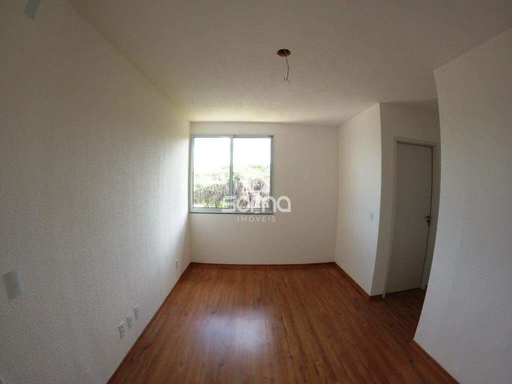Apartamento para aluguel no Serra Dourada: 