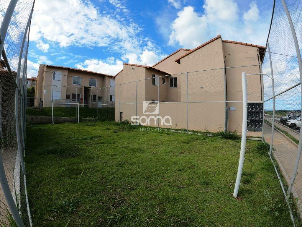 Apartamento para aluguel no Serra Dourada: 