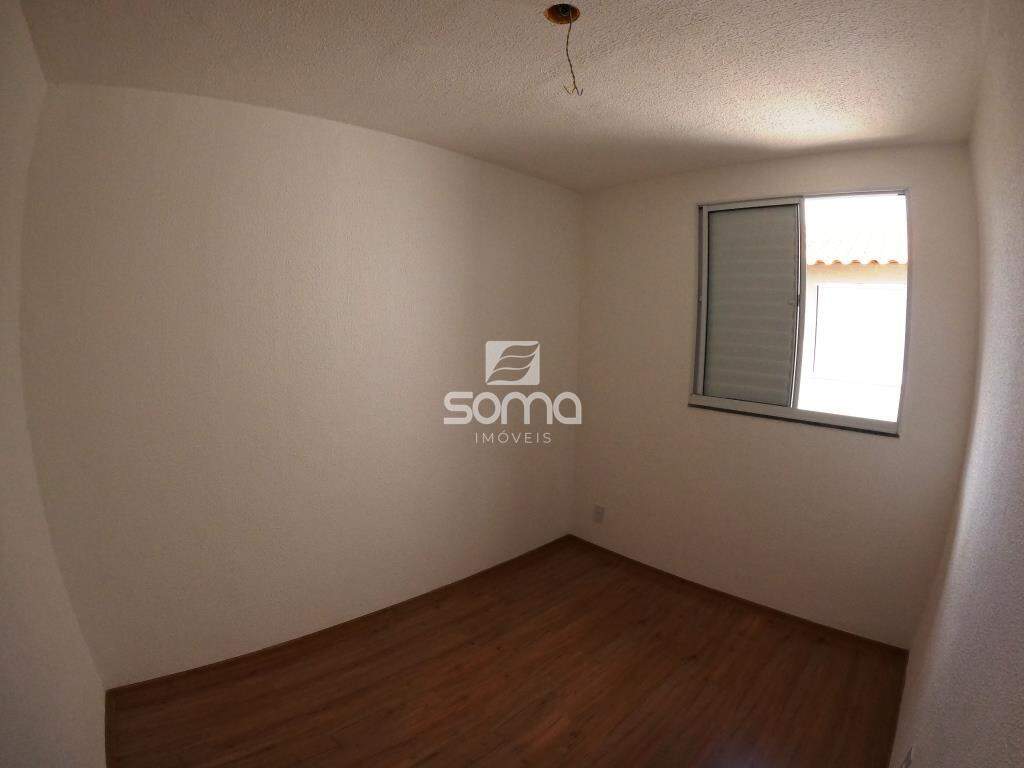 Apartamento para aluguel no Serra Dourada: 