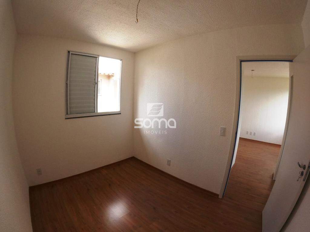 Apartamento para aluguel no Serra Dourada: 