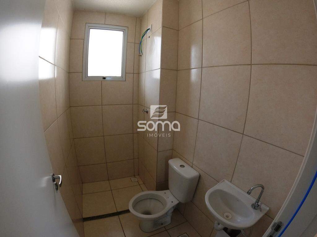 Apartamento para aluguel no Serra Dourada: 