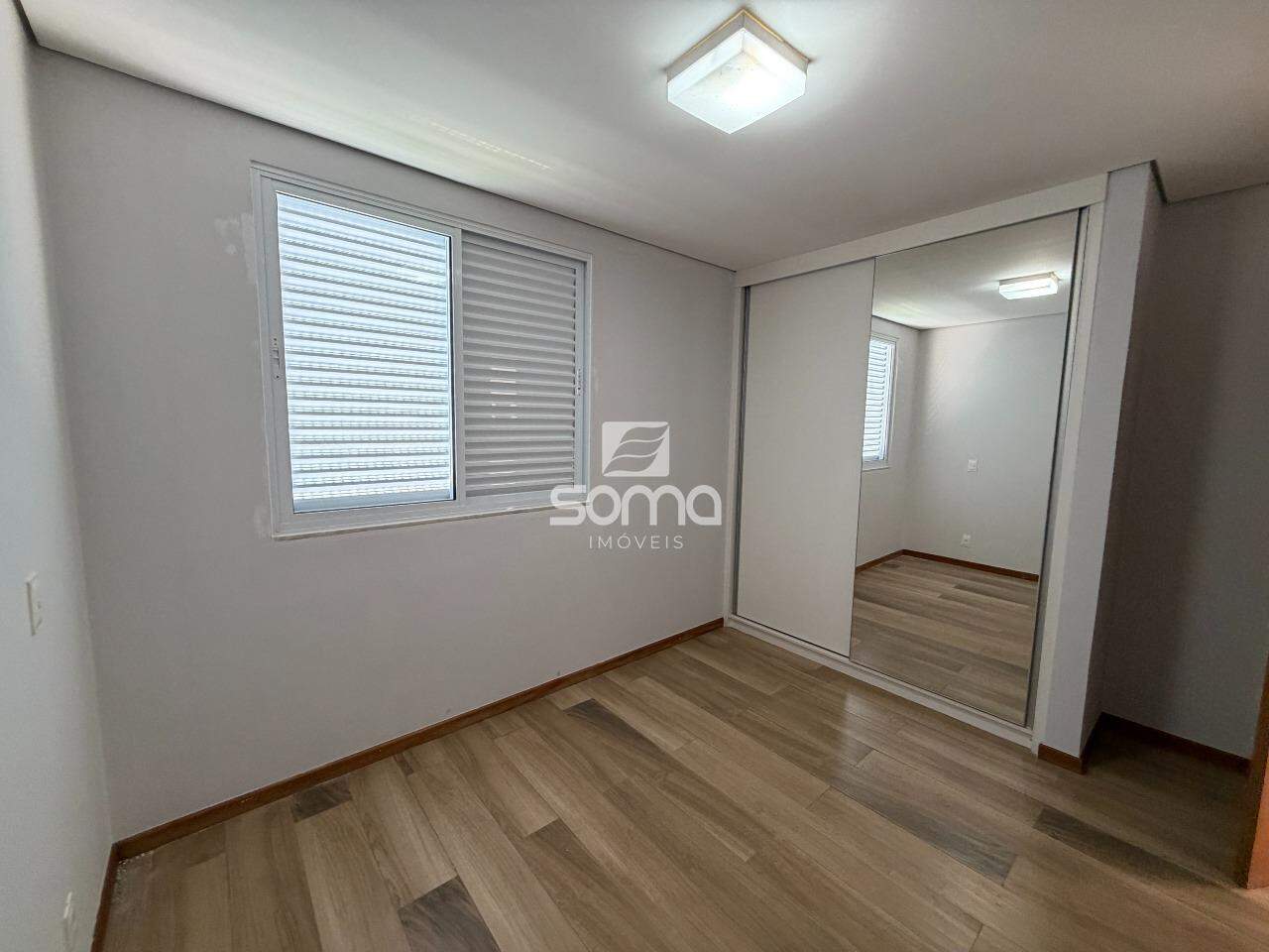Casa em condomínio à venda no Condominio Rosa dos Ventos: