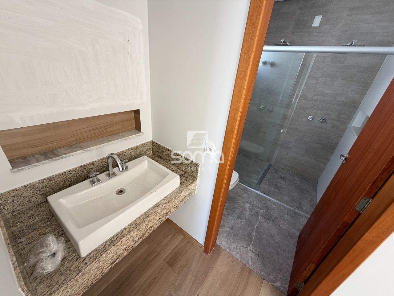 Casa em condomínio à venda no Condominio Rosa dos Ventos: