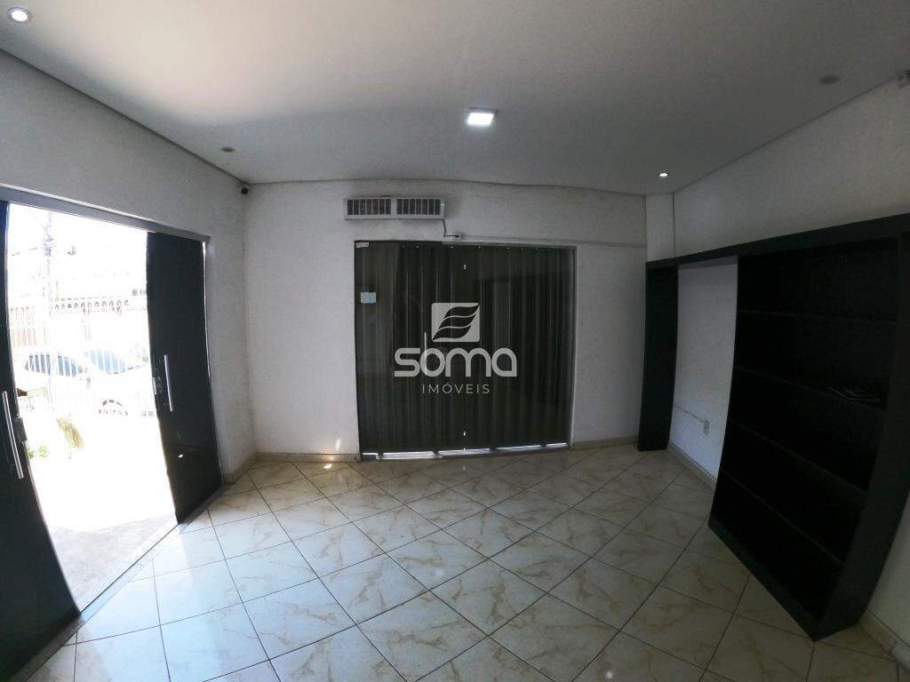 Loja para aluguel no Centro: 