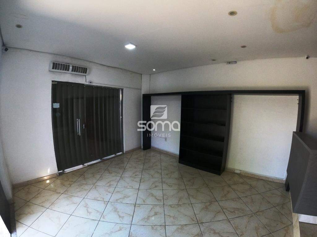 Loja para aluguel no Centro: 