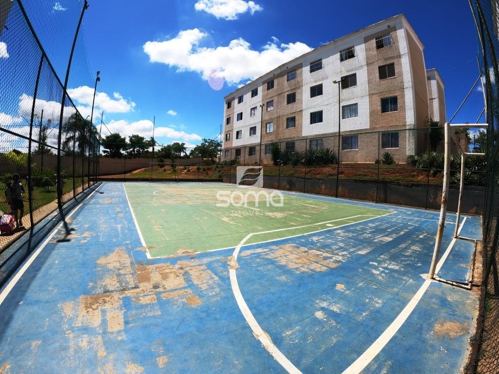 Apartamento à venda no Angicos : 