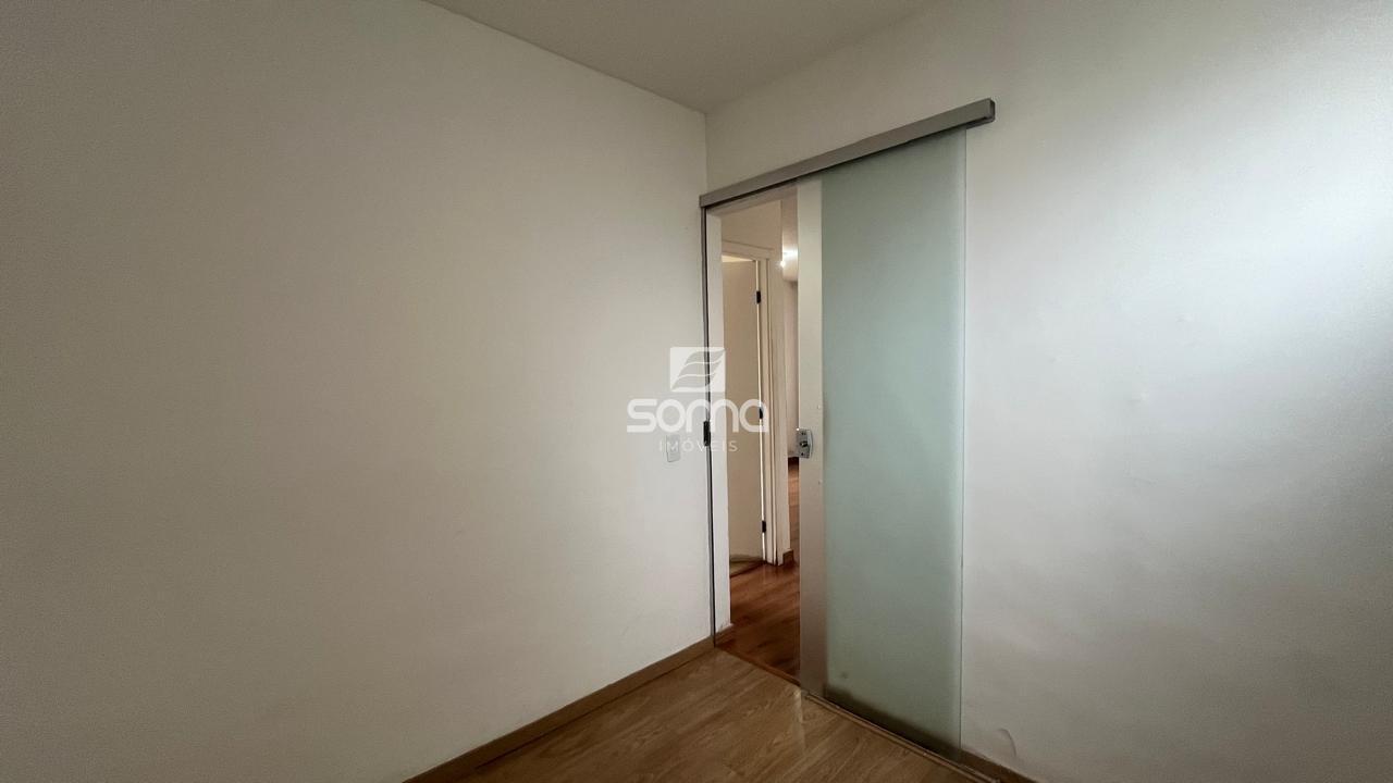 Apartamento à venda no Angicos : 