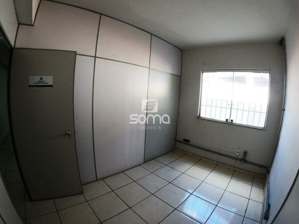 PREDIO COMERCIAL para aluguel no Nova Pampulha : 