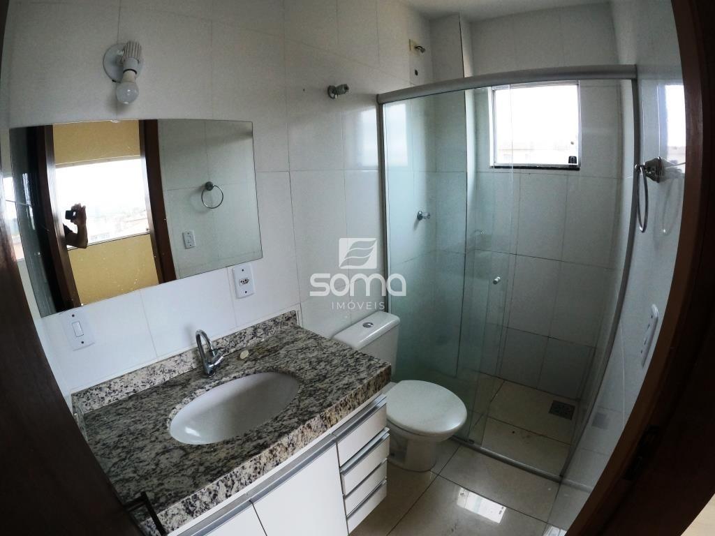 Apartamento à venda no Célvia: 