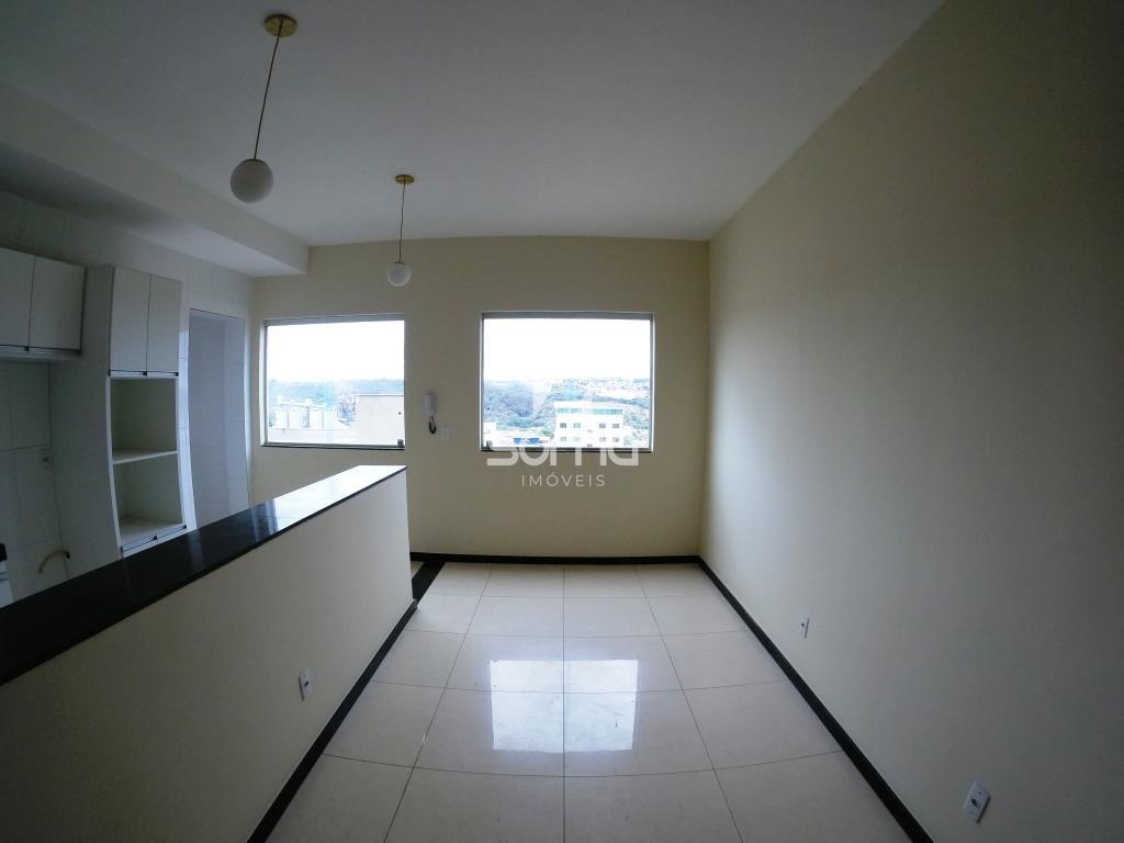 Apartamento à venda no Célvia: 