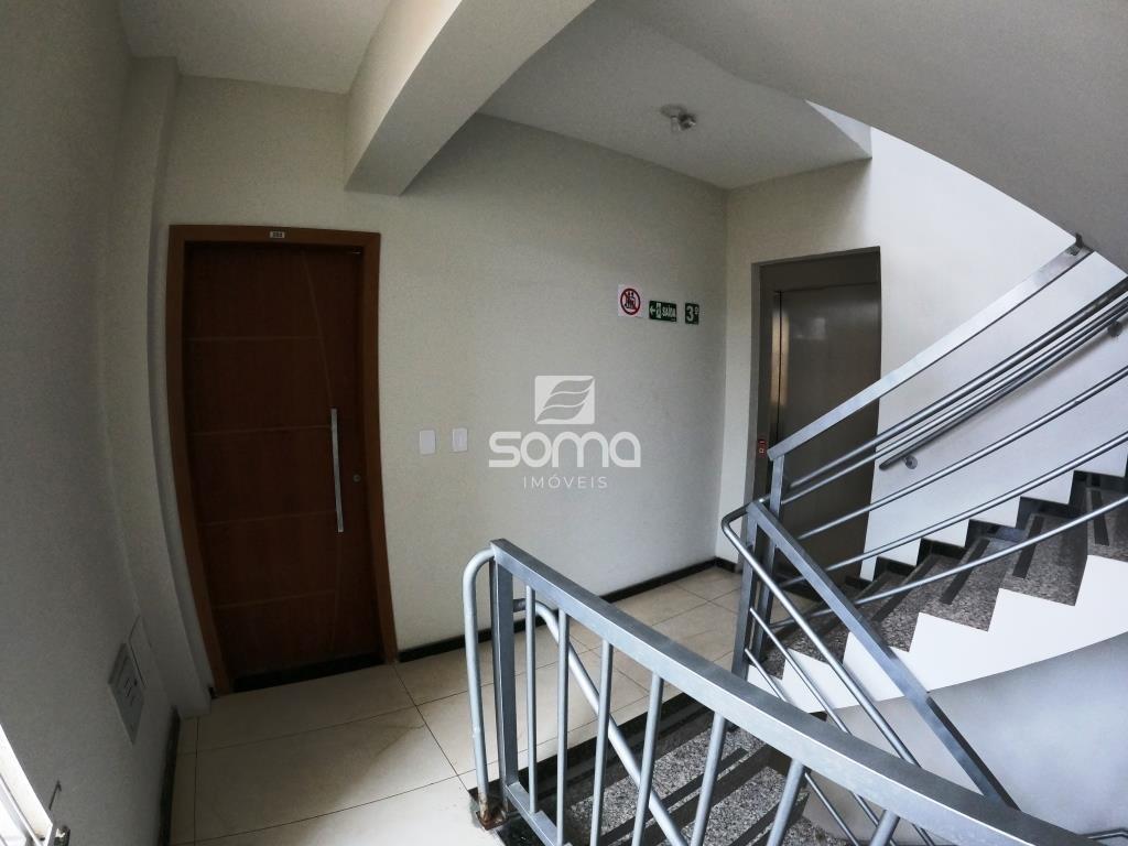 Apartamento à venda no Célvia: 