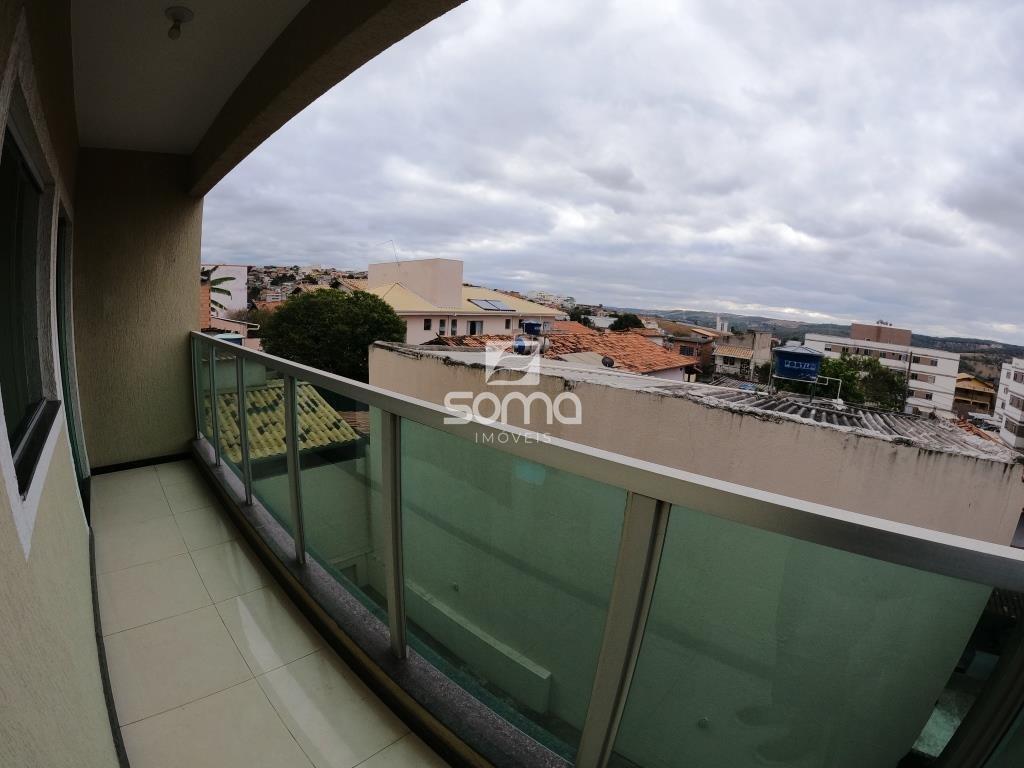 Apartamento à venda no Célvia: 