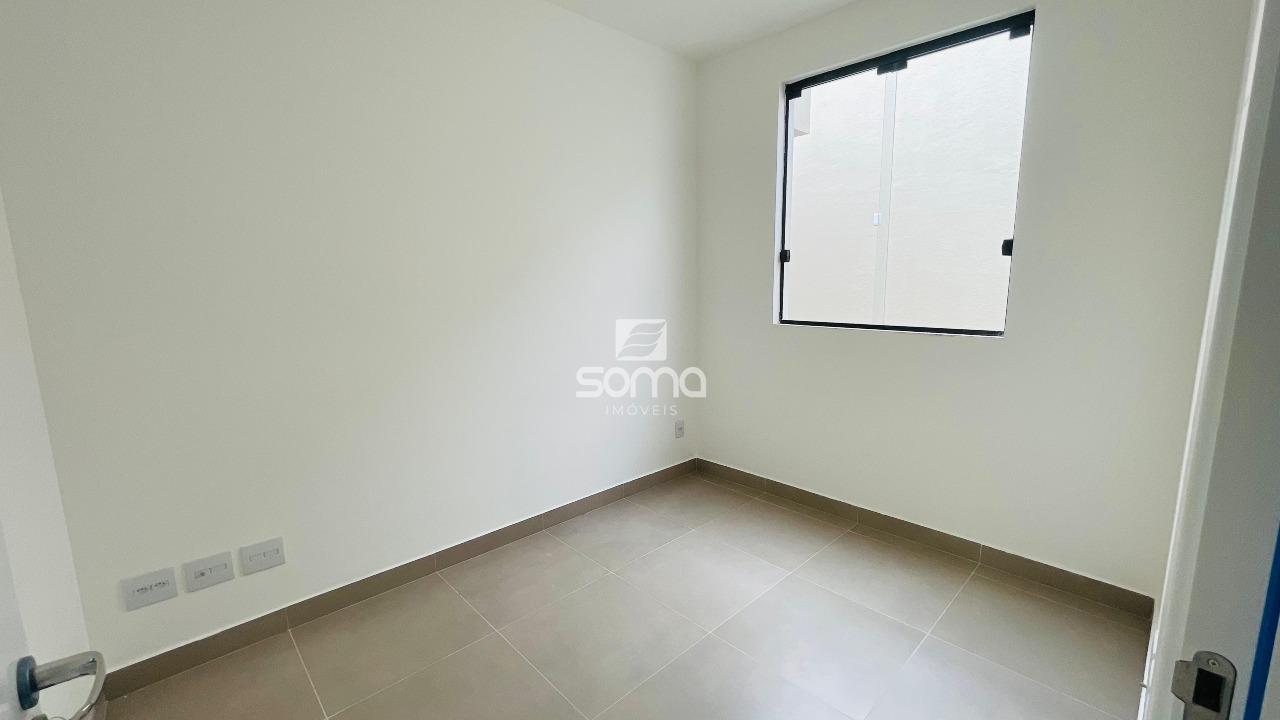 Casa Geminada à venda no JARDIM IMPERIAL: 