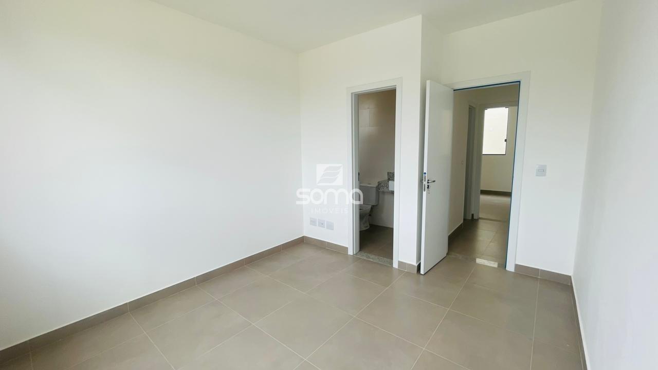 Casa Geminada à venda no JARDIM IMPERIAL: 