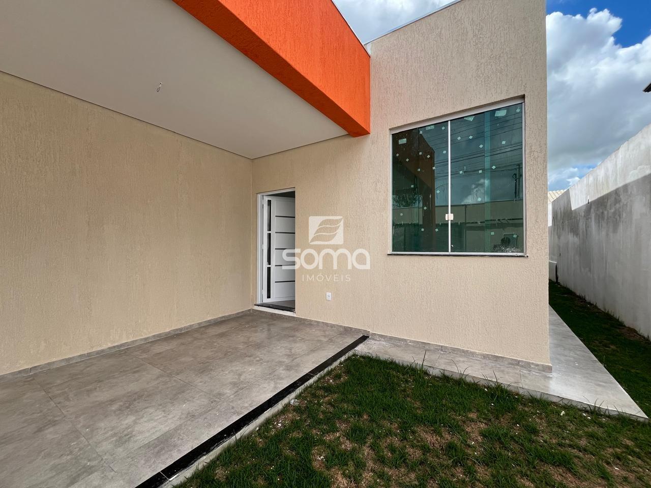 Casa Geminada à venda no Célvia: 