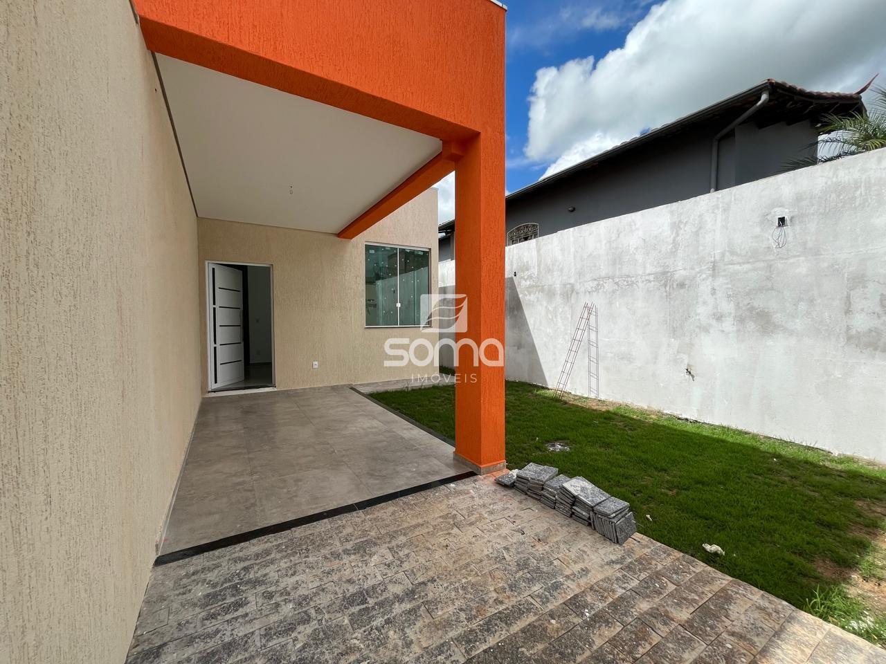 Casa Geminada à venda no Célvia: 