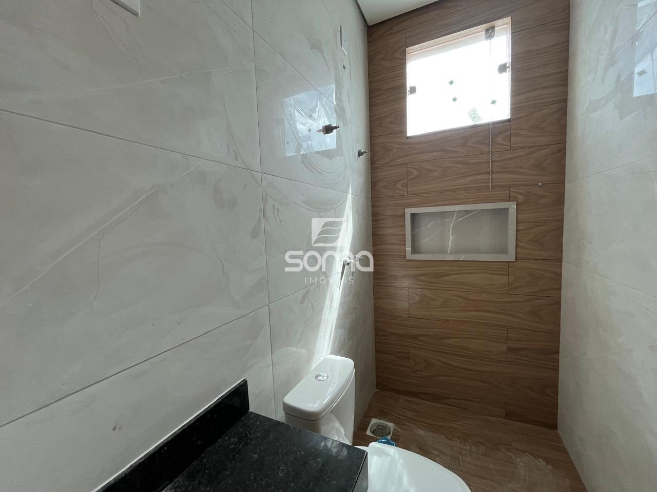 Casa Geminada à venda no Célvia: 