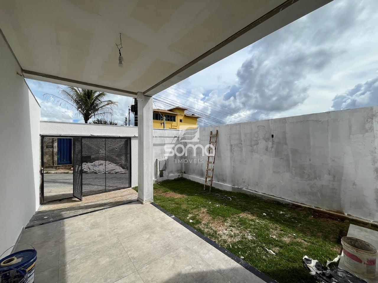 Casa Geminada à venda no Célvia: 