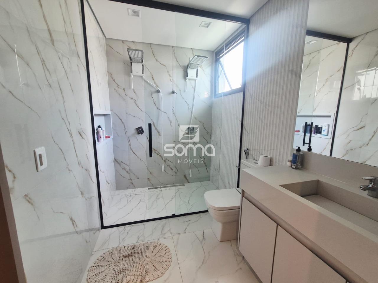 Casa em condomínio à venda no Condomínio Gran Park: 