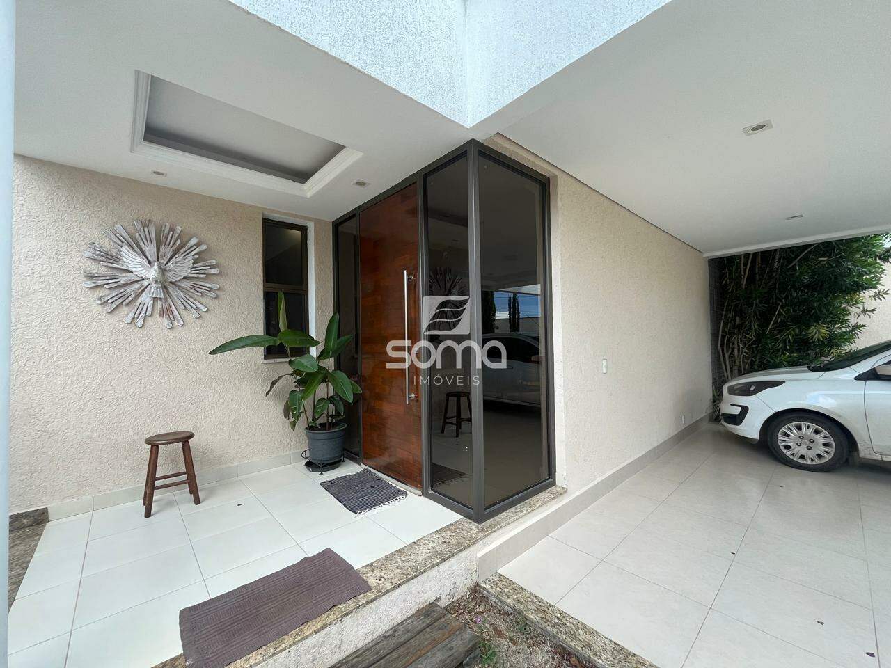 Casa em condomínio à venda no Condominio Rosa dos Ventos: 