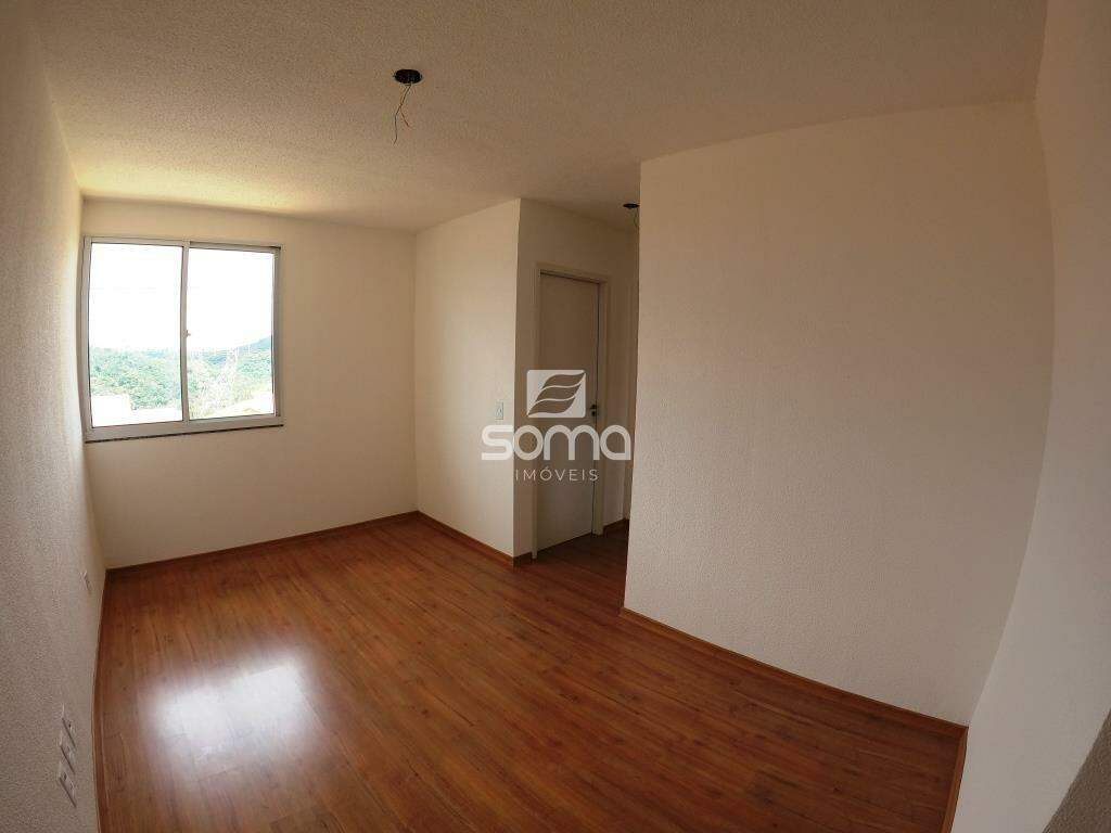 Apartamento para aluguel no Serra Dourada: 