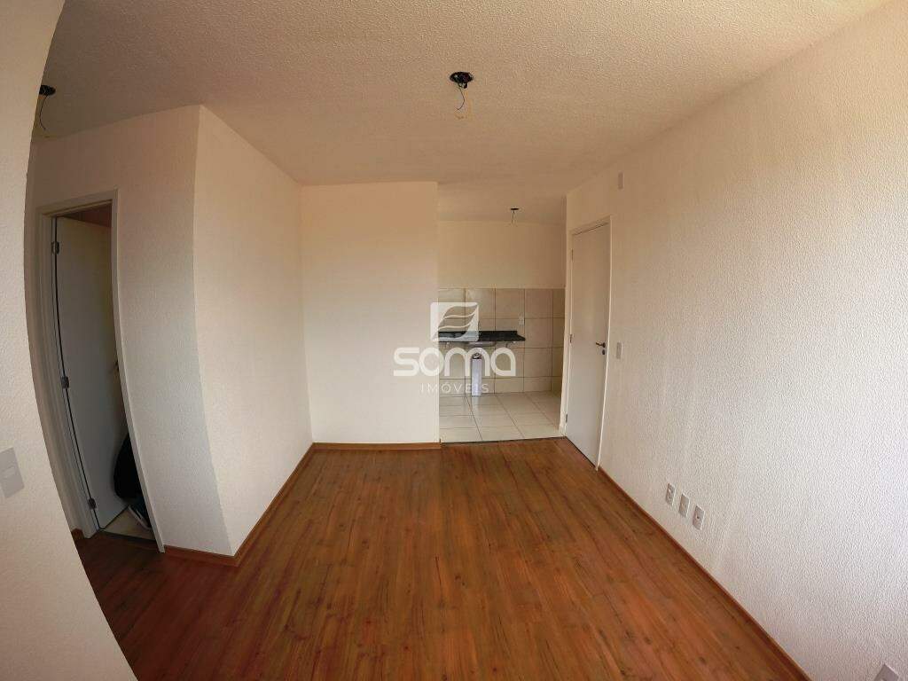 Apartamento para aluguel no Serra Dourada: 