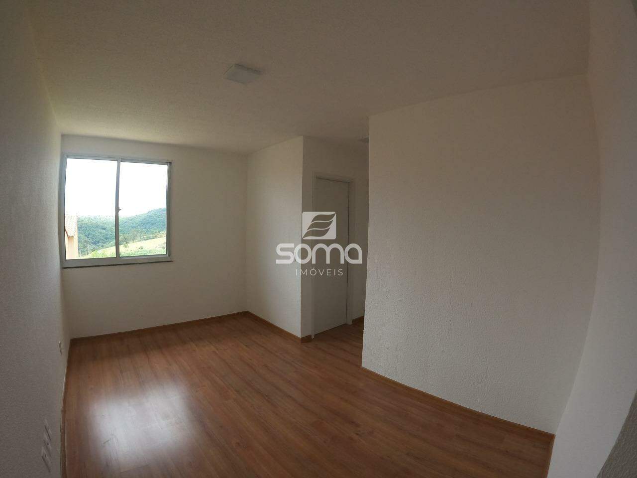 Apartamento para aluguel no Serra Dourada: 