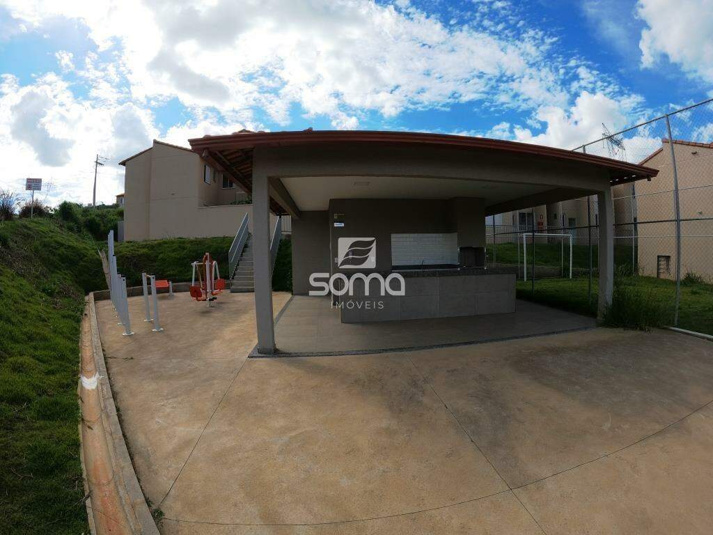 Apartamento para aluguel no Serra Dourada: 