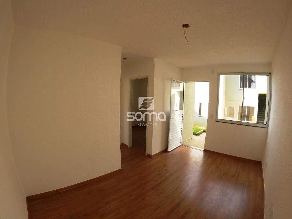 Apartamento para aluguel no Serra Dourada: 