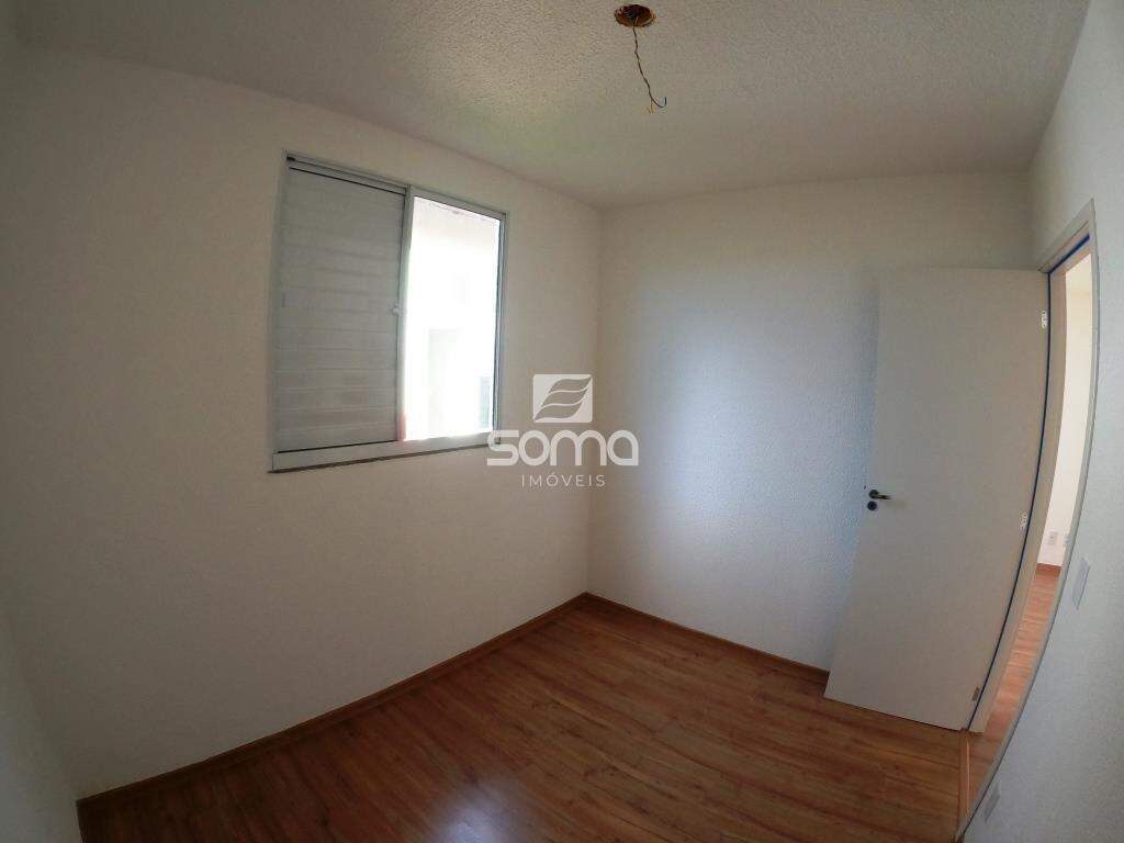 Apartamento para aluguel no Serra Dourada: 