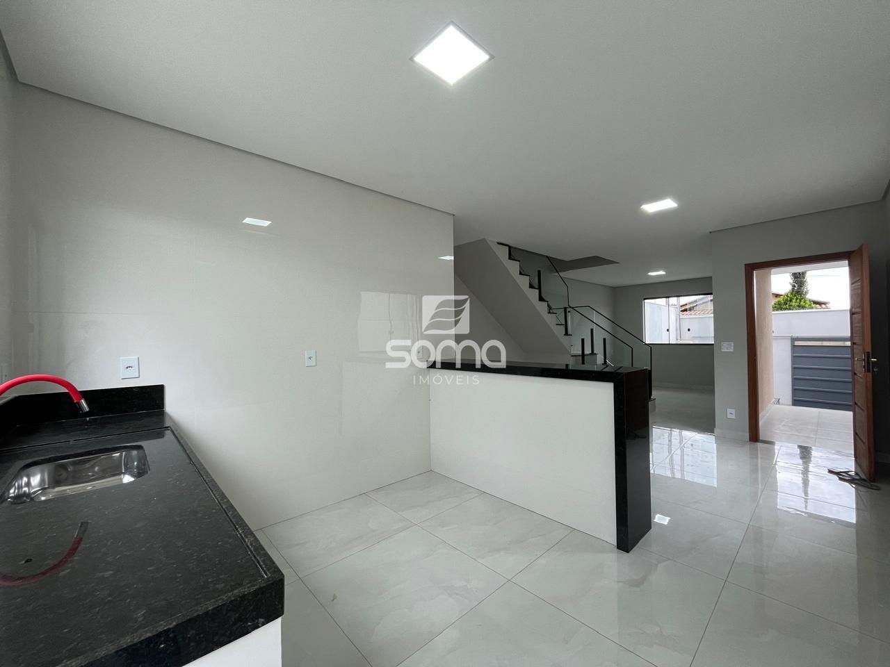 Casa à venda no Lourdes: 