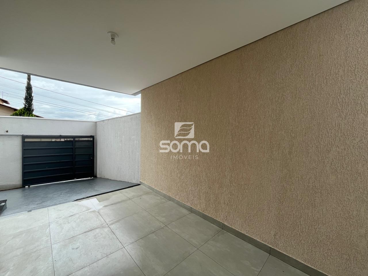 Casa à venda no Lourdes: 