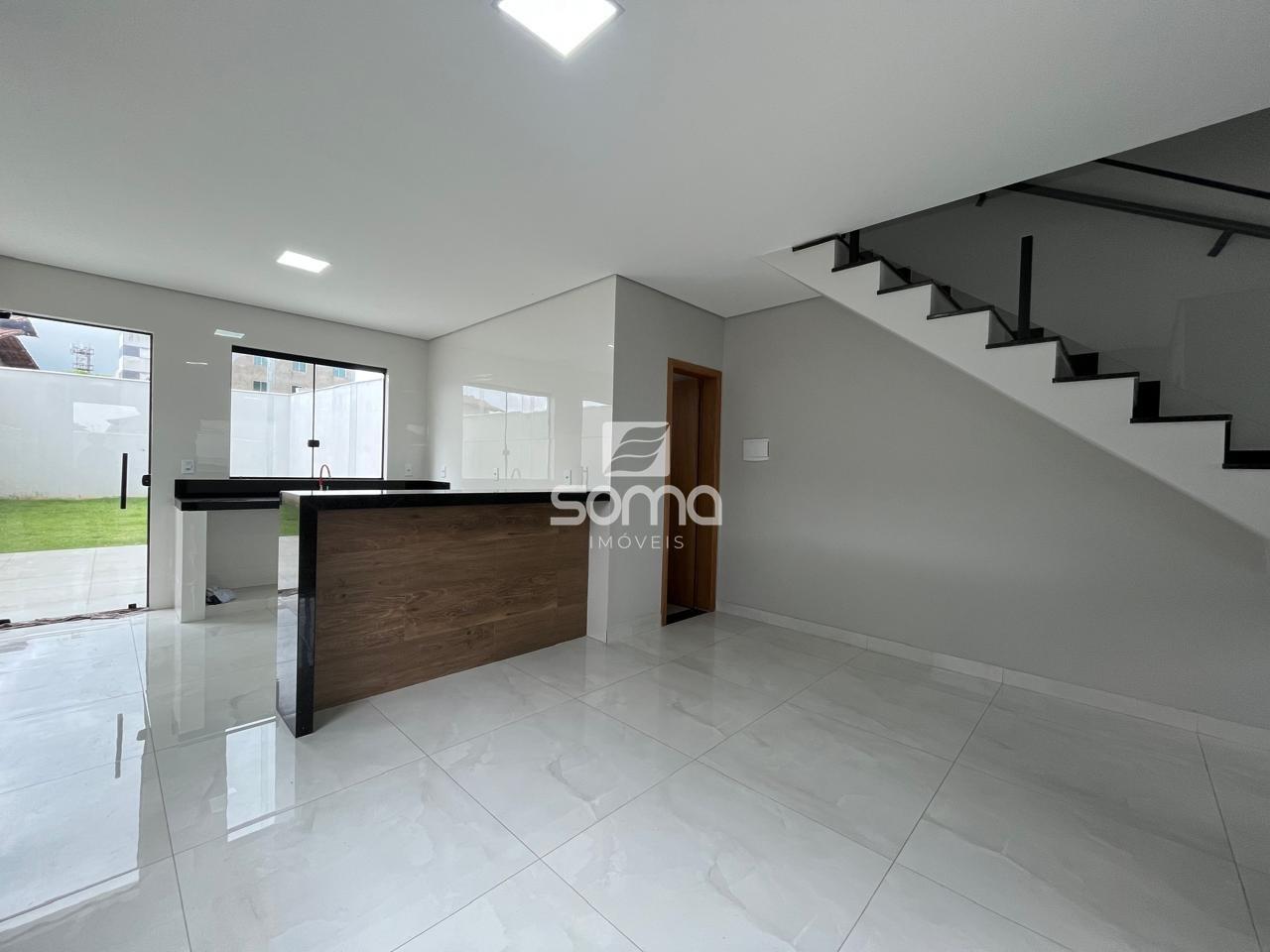 Casa à venda no Lourdes: 