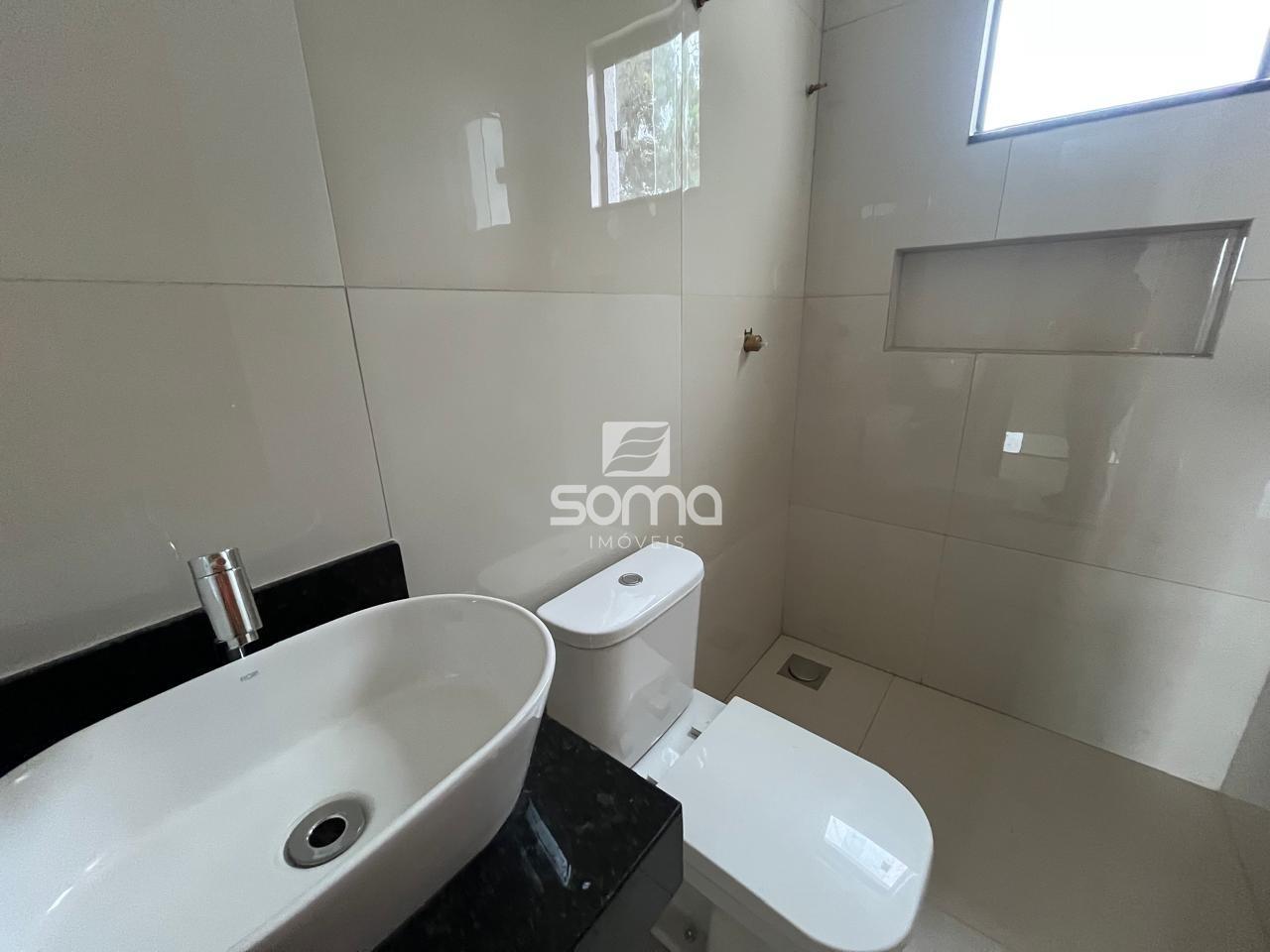 Casa à venda no Lourdes: 