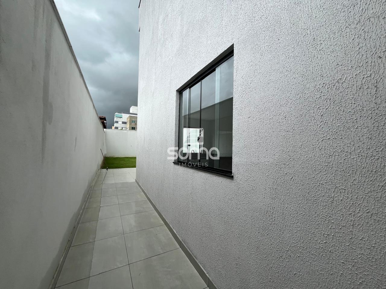 Casa à venda no Lourdes: 